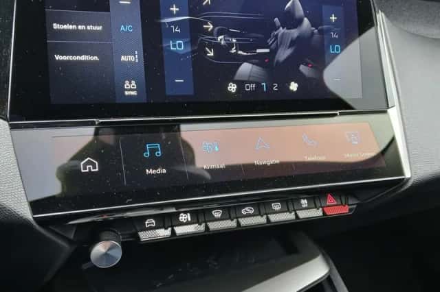 Peugeot 408 (2025) thumbnail 22