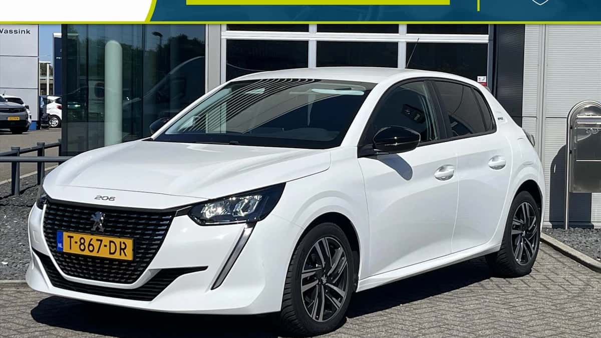 Peugeot 208 (2023) — foto 1