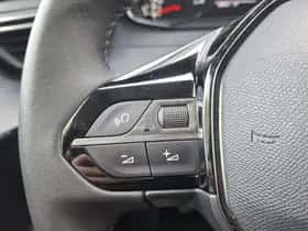 Peugeot 208 (2023) thumbnail 14