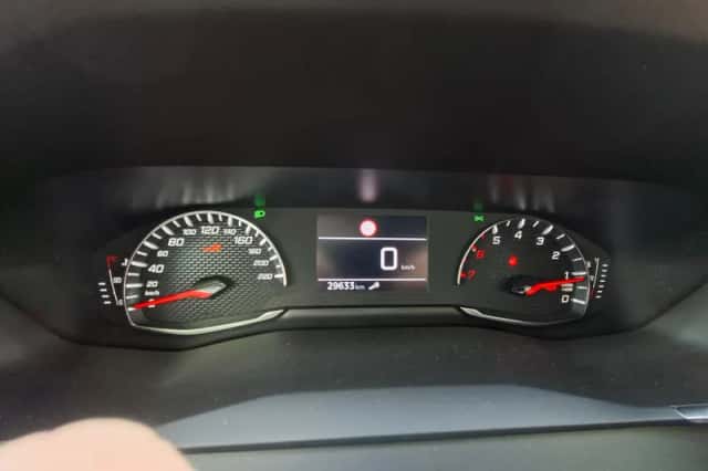 Peugeot 208 (2023) thumbnail 18