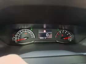 Peugeot 208 (2023) thumbnail 18