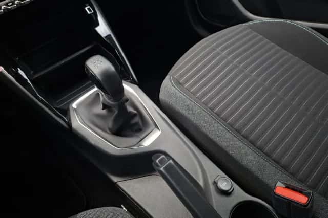 Peugeot 208 (2023) thumbnail 28