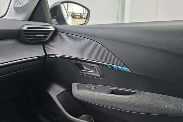 Peugeot 208 (2023) thumbnail 29