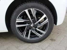Peugeot 208 (2023) thumbnail 35