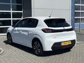 Peugeot 208 (2023) thumbnail 9