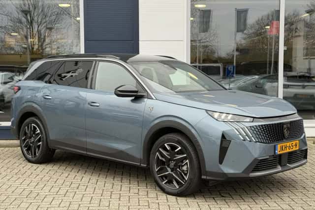 Peugeot 5008 (2025) thumbnail 3