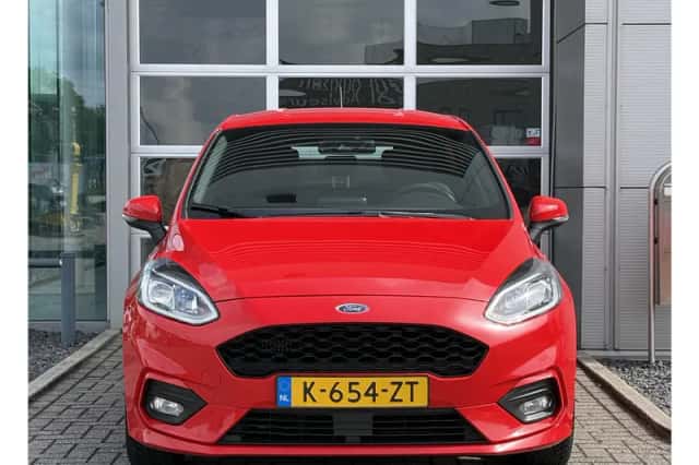 Ford Fiesta (2021) thumbnail 2