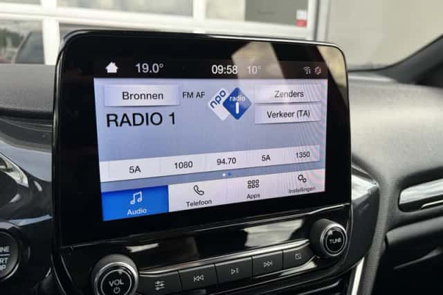 Ford Fiesta (2021) thumbnail 28