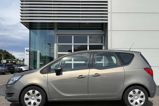 Opel Meriva (2015) thumbnail 5