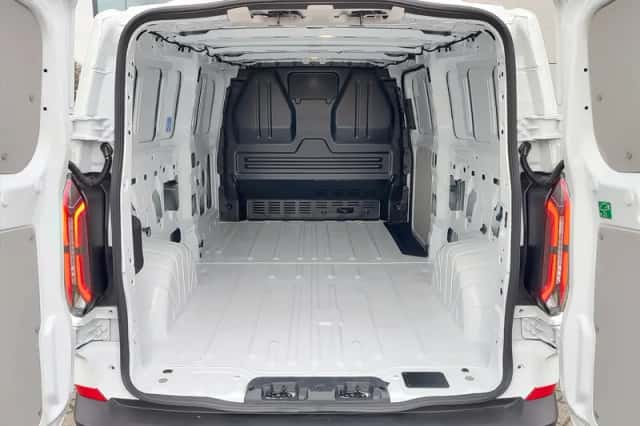 Ford Transit Custom (2026) thumbnail 11