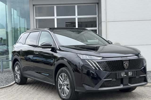 Peugeot 5008 (2026) thumbnail 3