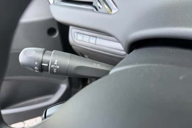 Peugeot 208 (2019) thumbnail 21