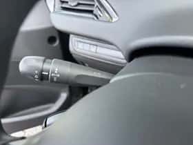 Peugeot 208 (2019) thumbnail 21