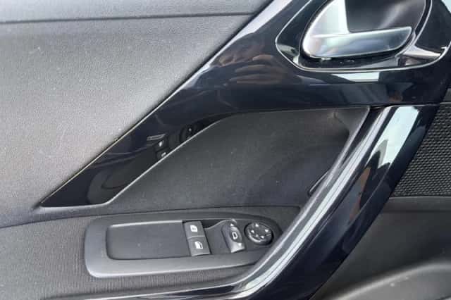 Peugeot 208 (2019) thumbnail 26