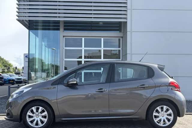 Peugeot 208 (2019) thumbnail 5