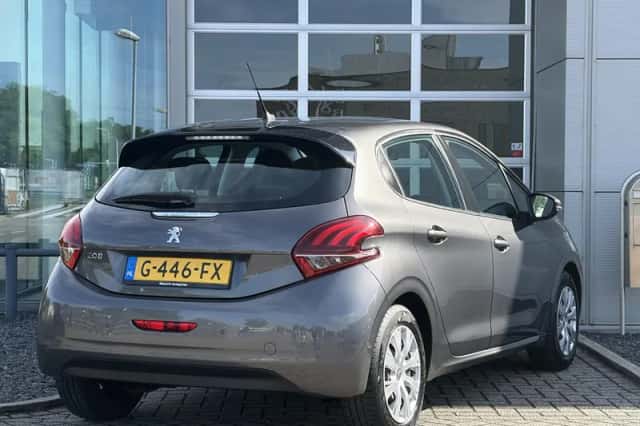 Peugeot 208 (2019) thumbnail 7