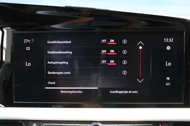 Opel Mokka (2024) thumbnail 15