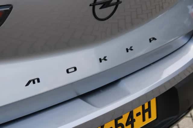 Opel Mokka (2024) thumbnail 24