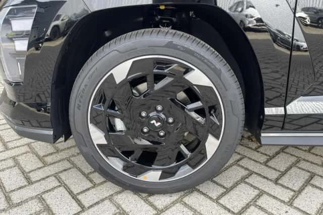 Hyundai Kona (2025) thumbnail 8