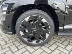 Hyundai Kona (2025) thumbnail 8