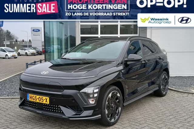 Hyundai Kona (2025) thumbnail 1