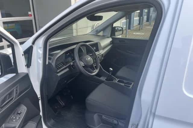 Ford Transit Connect (2024) thumbnail 19