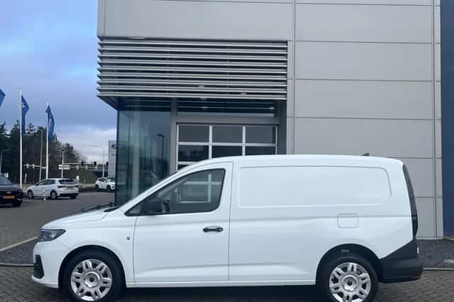 Ford Transit Connect (2024) thumbnail 6