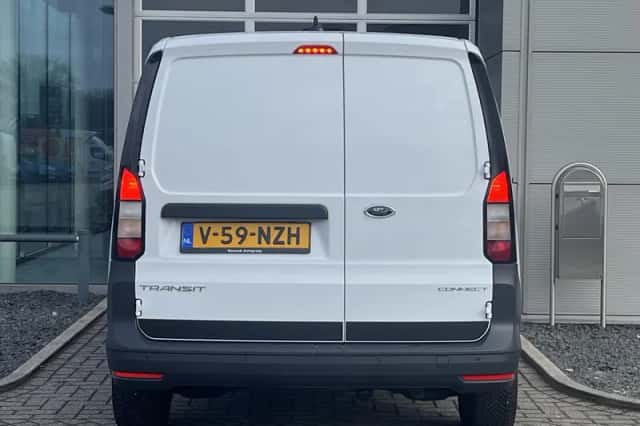 Ford Transit Connect (2024) thumbnail 10
