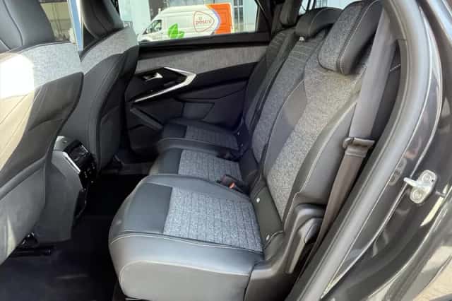 Peugeot 5008 (2025) thumbnail 14