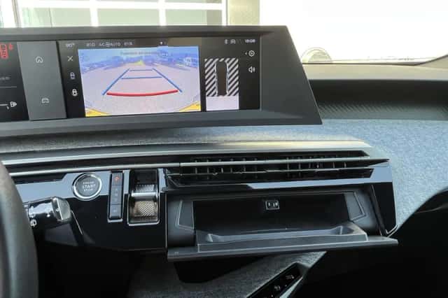 Peugeot 5008 (2025) thumbnail 23