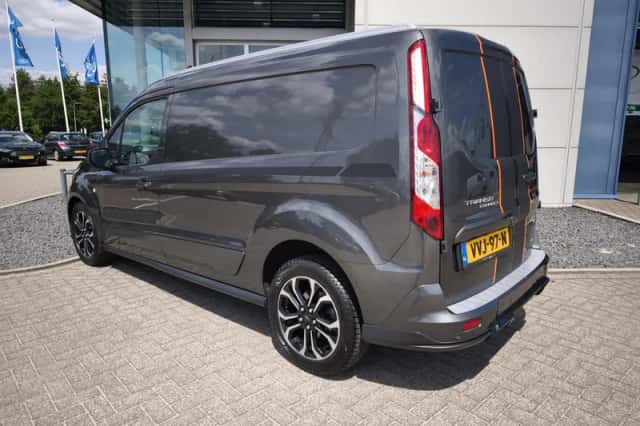 Ford Transit Connect (2023) thumbnail 3