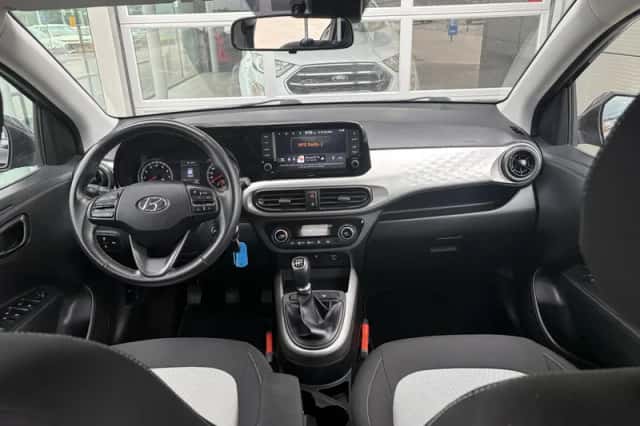 Hyundai i10 (2021) thumbnail 18