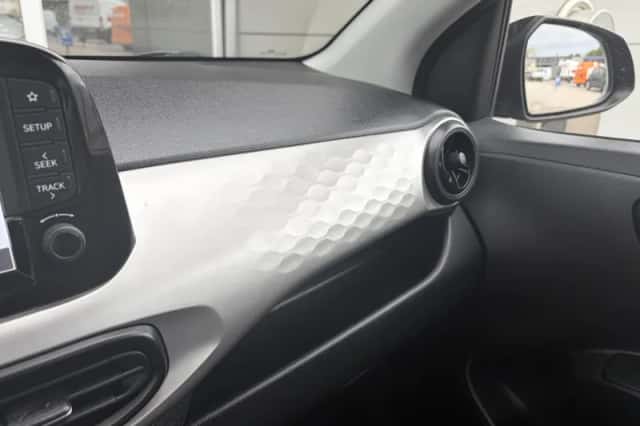 Hyundai i10 (2021) thumbnail 30