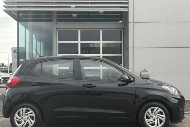 Hyundai i10 (2021) thumbnail 5