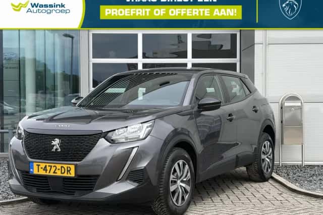 Peugeot 2008 (2023) thumbnail 1