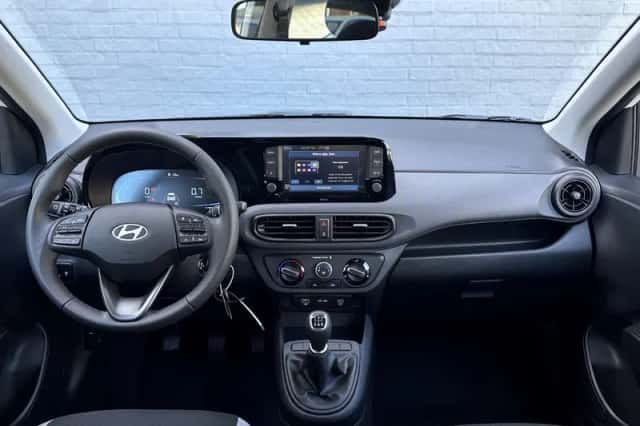 Hyundai i10 (2025) thumbnail 32