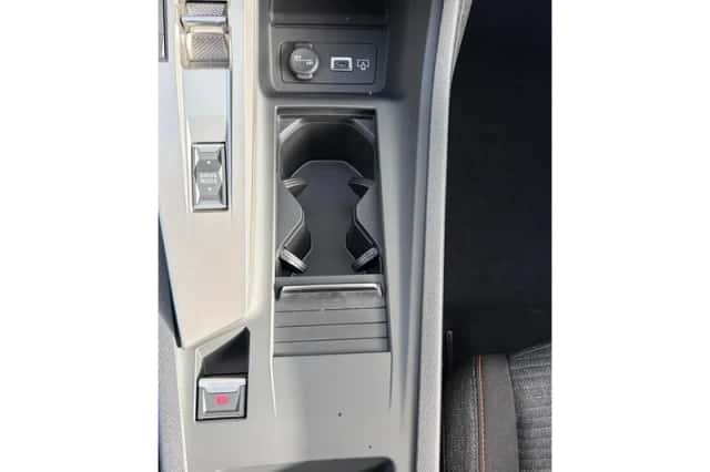 Peugeot 308 (2026) thumbnail 15
