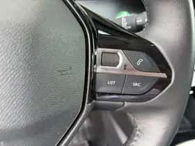 Peugeot 2008 (2022) thumbnail 17
