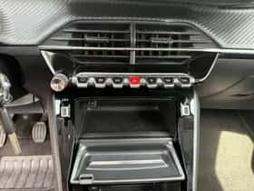 Peugeot 2008 (2022) thumbnail 25