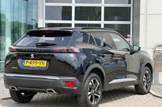 Peugeot 2008 (2022) thumbnail 6