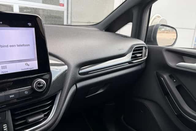 Ford Fiesta (2022) thumbnail 22