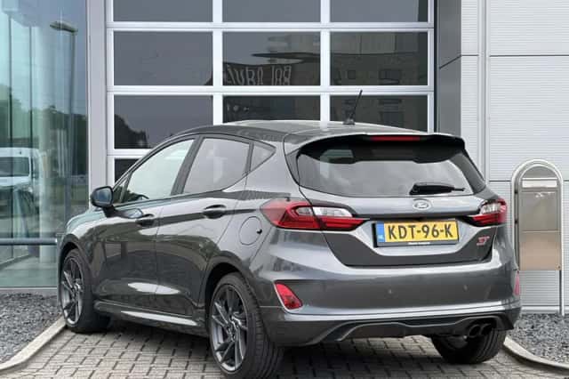 Ford Fiesta (2022) thumbnail 4