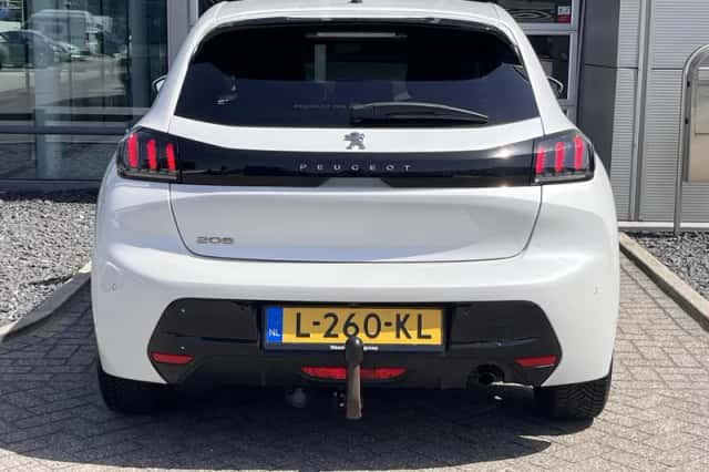 Peugeot 208 (2021) thumbnail 5