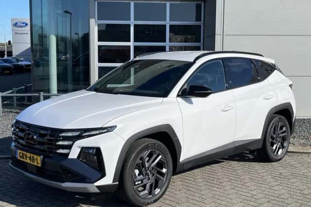 Hyundai Tucson (2025) thumbnail 2