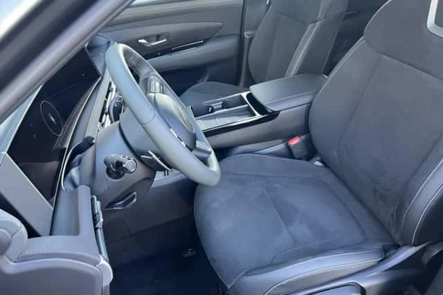 Hyundai Tucson (2025) thumbnail 16