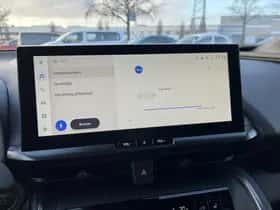 Toyota C-HR (2025) thumbnail 24