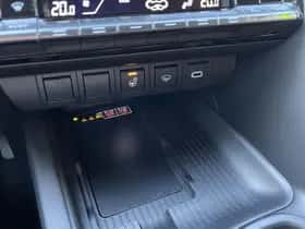 Toyota C-HR (2025) thumbnail 28