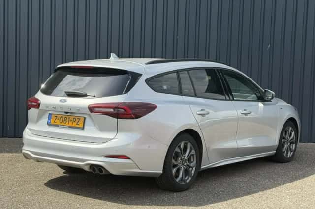 Ford Focus (2024) thumbnail 5