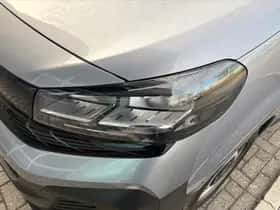 Opel Vivaro (2024) thumbnail 13
