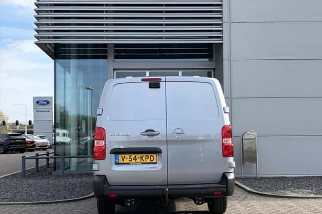 Opel Vivaro (2024) thumbnail 8